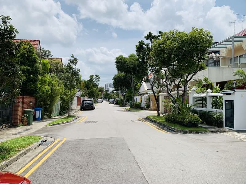 Sennett Estate, Jalan Kemboja, Bedok / Upper East Coast, 6 Bedrooms, 3,500 sqft, Corner Terrace For Sale, by Dennis Tey 郑, 500065230 - Exterior - PropertyGuru.com.sg
