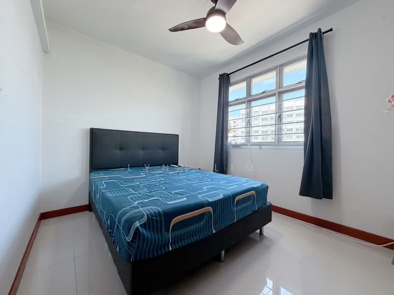 803A Keat Hong Close HDB Flat For Sale at S$ 518,888 | PropertyGuru Singapore - Bedroom