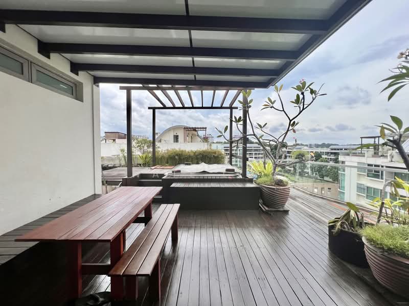 The Calrose Condominium For Sale at S$ 3,950,000 | PropertyGuru Singapore