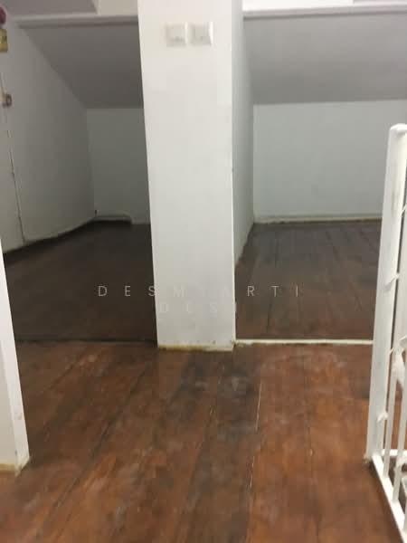 2 STOREY WITH MEZZANINE/F&B LICENSE, North Bridge Road, 2,598 sqft, Shop / Shophouse For Sale, by Desmiarti Desi, 500065282 - Interior - CommercialGuru.com.sg