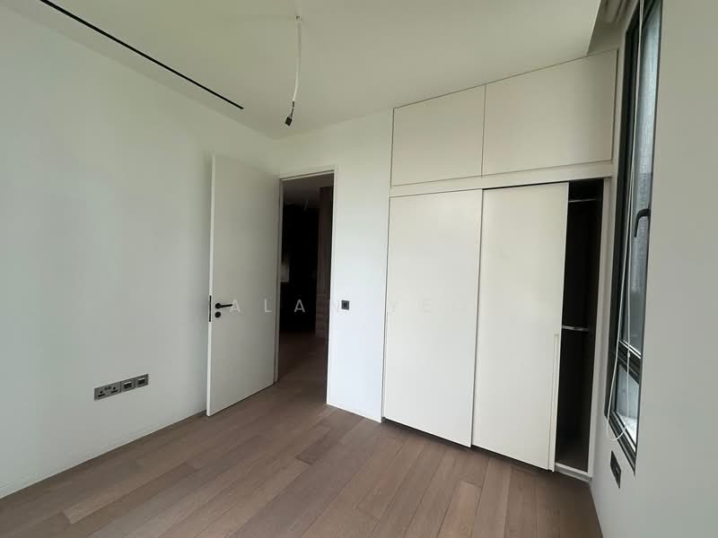 10 Evelyn Condominium For Sale at S$ 1,290,000 | PropertyGuru Singapore - Bedroom