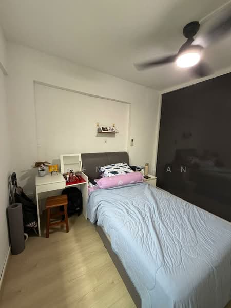 180 Bukit Batok West Avenue 8 HDB Flat For Sale at S$ 458,888 | PropertyGuru Singapore