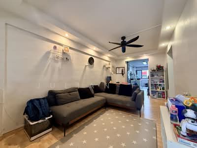 For Sale - 742 Yishun Avenue 5