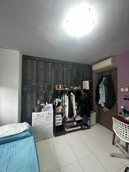 359 Admiralty Drive HDB Flat For Sale at S$ 790,000 | PropertyGuru Singapore - Common Bedroom 3