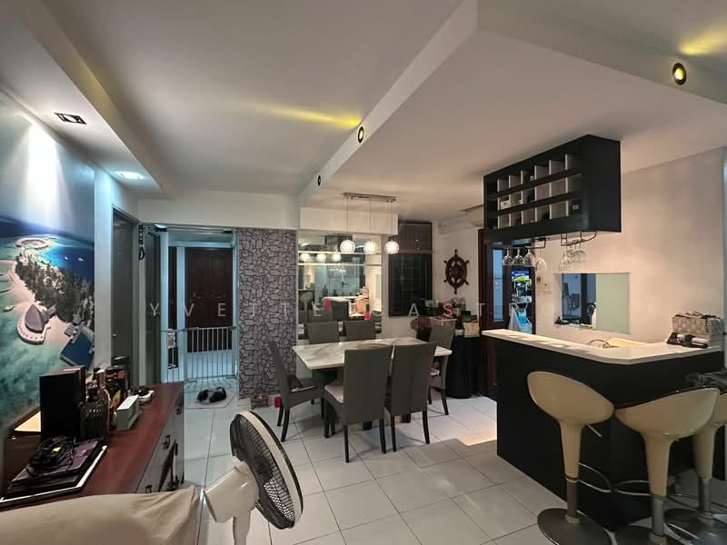 359 Admiralty Drive HDB Flat For Sale at S$ 790,000 | PropertyGuru Singapore - Dining Room