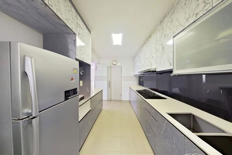 120A Canberra Crescent HDB Flat For Sale at S$ 820,000 | PropertyGuru Singapore - Kitchen