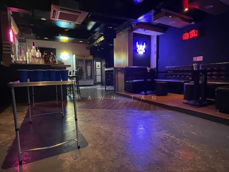 Plug and Play Bar with CAT 1 PE License & 4AM Operating Hours For Takeover, , 1,088 sqft, Shop / Shophouse For Rent, by Shawn Tan, 500065414 - Interior - CommercialGuru.com.sg