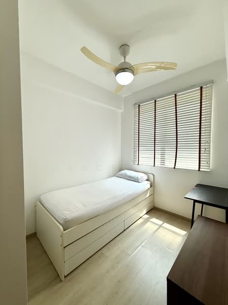Watercolours Executive Condominium For Sale at S$ 1,350,000 | PropertyGuru Singapore - Bedroom