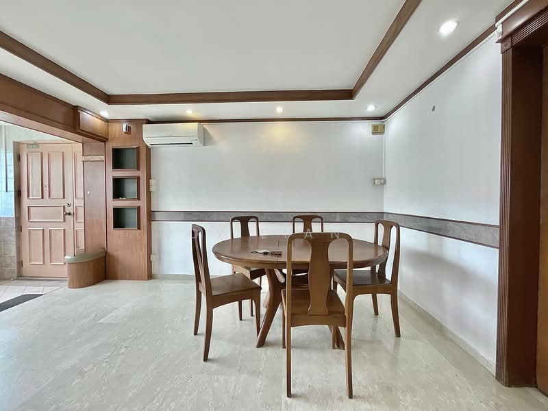 717 Tampines Street 72, 717 Tampines Street 72, 3 Bedrooms, 1,281 sqft, HDB Flat For Rent, by Roy Liang, 500065418 - Dining Room - PropertyGuru.com.sg