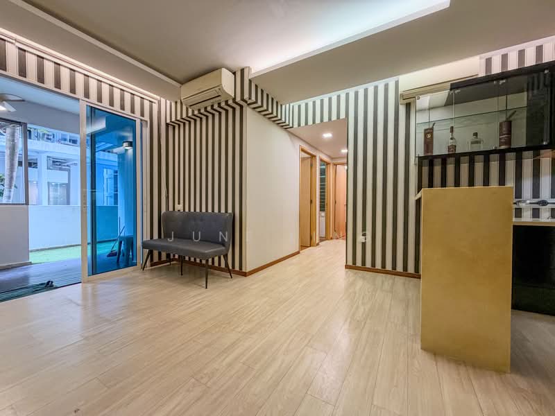 The Tampines Trilliant, 31 Tampines Central 7, 3 Bedrooms, 1,249 sqft, Executive Condominium For Rent, by June Ling, 500065421 - Living Room - PropertyGuru.com.sg