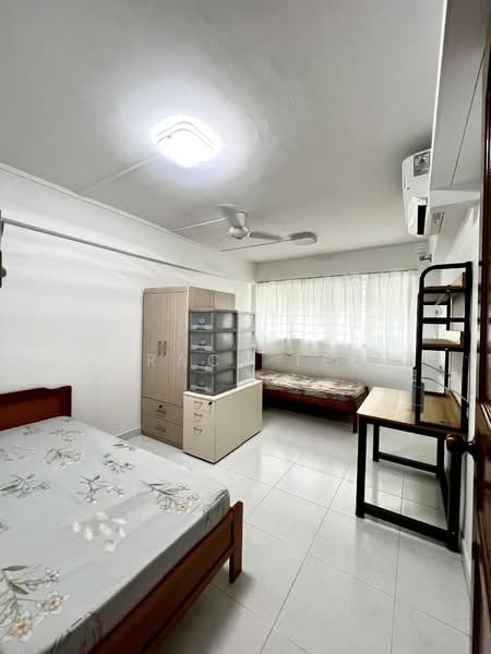 257 Tampines Street 21, 257 Tampines Street 21, Room Rental, 200 sqft, HDB Flat For Rent, by Grace Teo, 500065428 - Bedroom - PropertyGuru.com.sg