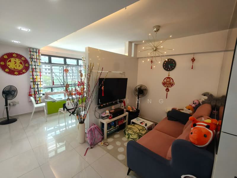 488 Admiralty Link HDB Flat For Sale at S$ 580,000 | PropertyGuru Singapore - Living Room