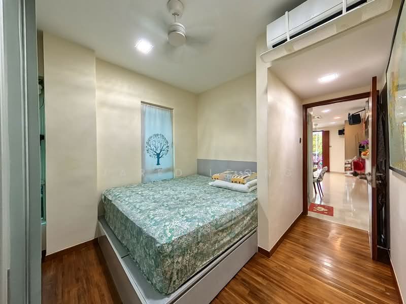 Casa Aroma Apartment For Sale at S$ 1,680,000 | PropertyGuru Singapore - Bedroom