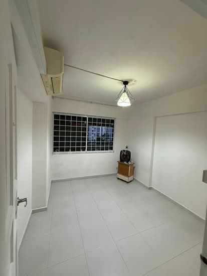 For Rent - 223A Compassvale Walk