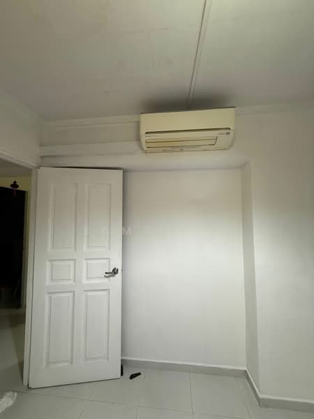 223A Compassvale Walk, 223A Compassvale Walk, Room Rental, 90 sqft, HDB Flat For Rent, by Samson ., 500065457 - PropertyGuru.com.sg