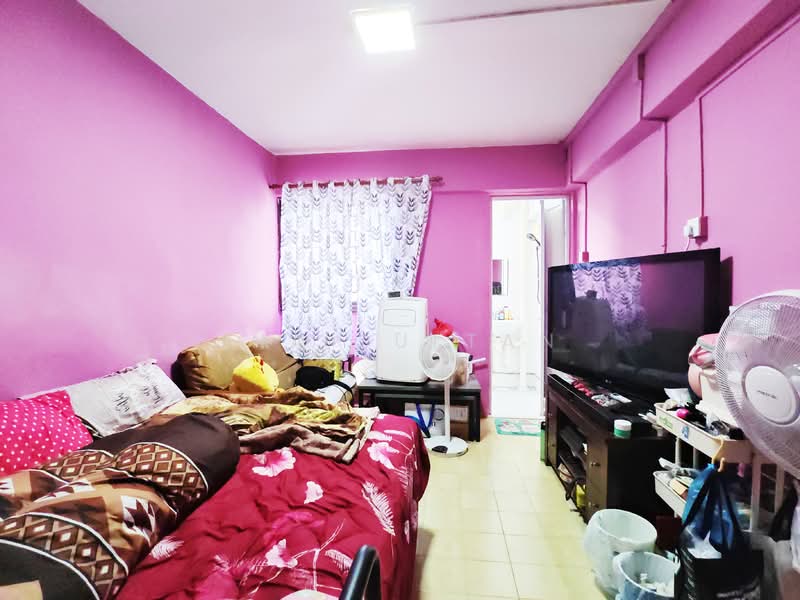 178 Ang Mo Kio Avenue 4 HDB Flat For Sale at S$ 420,000 | PropertyGuru Singapore - Bedroom
