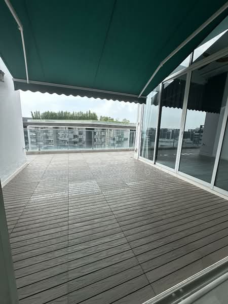 The Esta Condominium For Sale at S$ 7,380,000 | PropertyGuru Singapore - Balcony