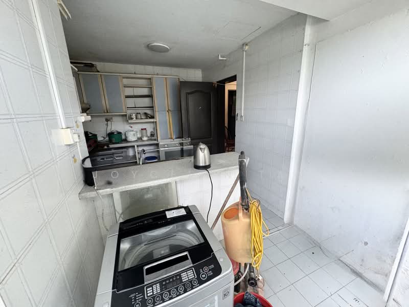 Siglap Court, 8 Siglap Road, 3 Bedrooms, 1,464 sqft, Apartment For Rent, by Joycelyn Tan, 500065498 - Kitchen - PropertyGuru.com.sg