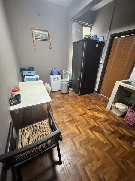 Siglap Court, 8 Siglap Road, 2 Bedrooms, 900 sqft, Apartment For Rent, by Joycelyn Tan, 500065498 - Kitchen - PropertyGuru.com.sg