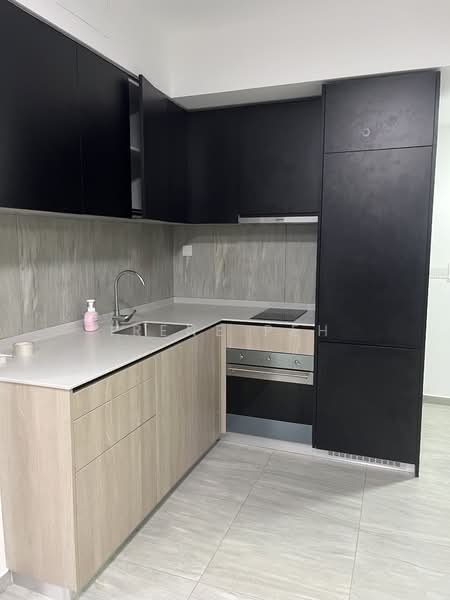 Grandeur Park Residences, 3 Bedok South Avenue 3, 2 Bedrooms, 560 sqft, Condominium For Rent, by Irene Peh, 500065499 - Kitchen - PropertyGuru.com.sg