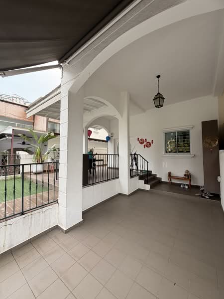 🏡 Renovated Semi Detached in Cul De Sac - Quiet Facing Semi-Detached House For Sale at S$ 5,000,000 | PropertyGuru Singapore - Exterior