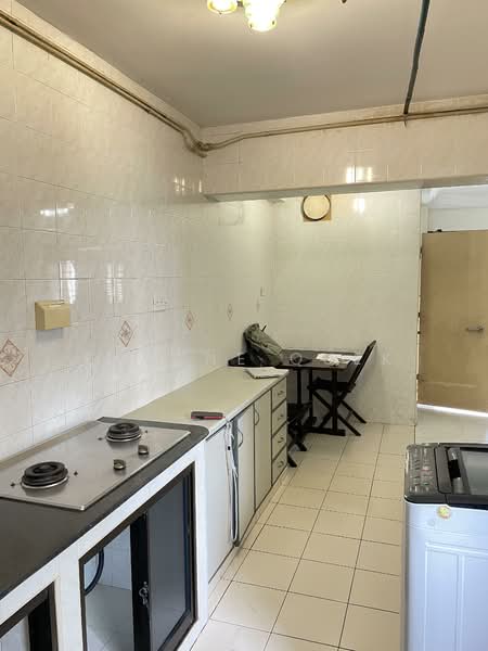 8 Cantonment Close, 8 Cantonment Close, 2 Bedrooms, 645 sqft, HDB Flat For Rent, by Eugene Quek, 500065507 - Kitchen - PropertyGuru.com.sg