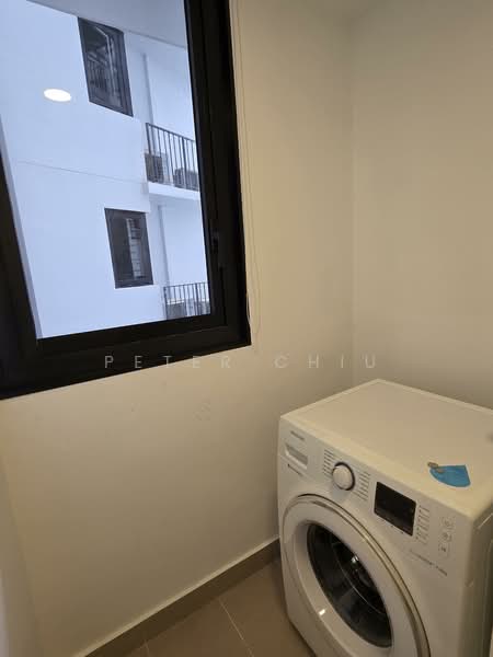 River Isles Condominium For Sale at S$ 1,750,000 | PropertyGuru Singapore - Yard