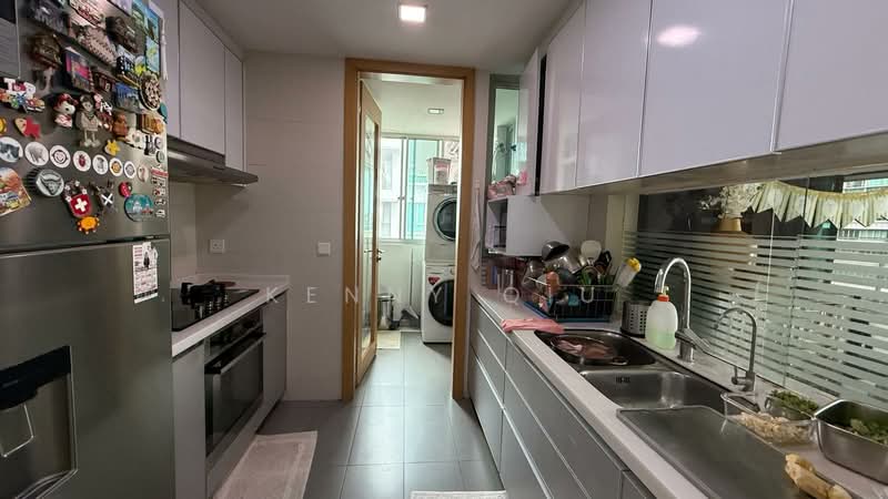 Livia, 71 Pasir Ris Grove, 3 Bedrooms, 1,346 sqft, Condominium For Rent, by Kenny Qiu, 500065551 - Kitchen - PropertyGuru.com.sg