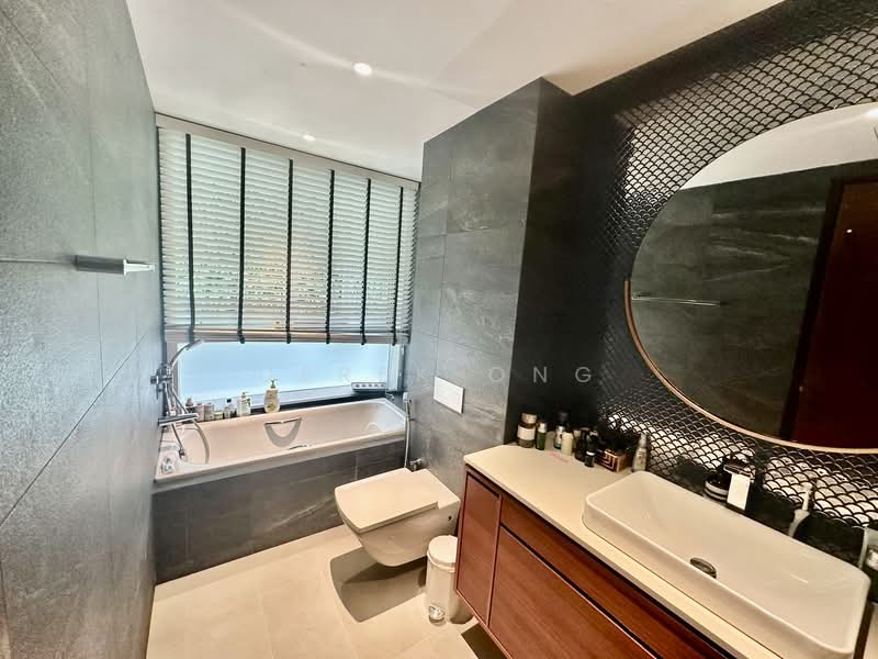 Reflections at Keppel Bay Condominium For Sale at S$ 2,300,000 | PropertyGuru Singapore - Bathroom