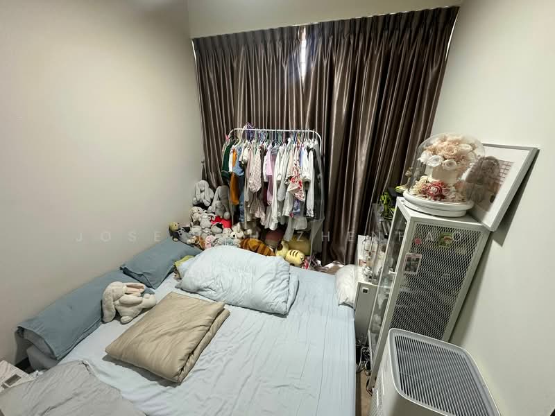 Lake Life Executive Condominium For Sale at S$ 1,170,000 | PropertyGuru Singapore - Bedroom