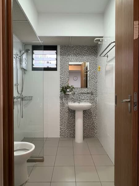 104A Bidadari Park Drive, 104A Bidadari Park Drive, 3 Bedrooms, 1,001 sqft, HDB Flat For Sale, by Jose Loh Zhenhao, 500065572 - Bathroom - PropertyGuru.com.sg