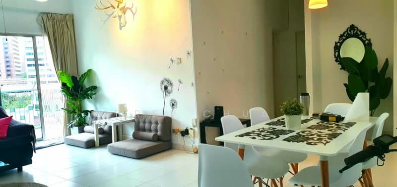 Kim Sia Court, 1 Jalan Jintan, Room Rental, 100 sqft, Apartment For Rent, by Trev Chua, 500065578 - Living Room - PropertyGuru.com.sg