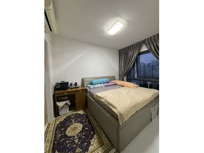 For Rent - The Lakefront Residences