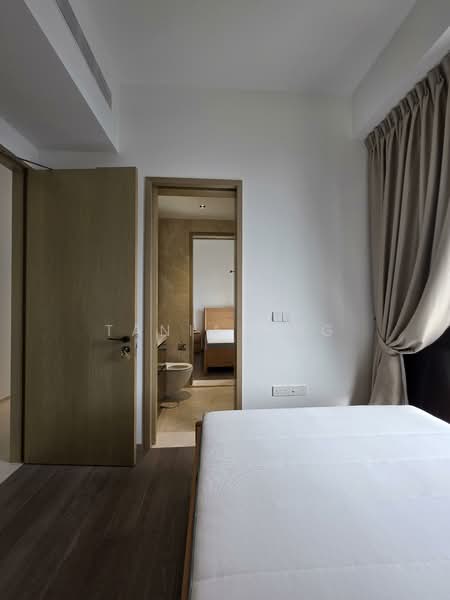 Klimt Cairnhill, 71 Cairnhill Road, 3 Bedrooms, 1,432 sqft, Condominium For Rent, by Tania Ong, 500065589 - Bedroom - PropertyGuru.com.sg