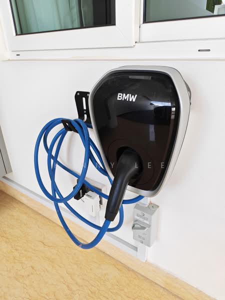 Tanjong katong East Coast semi-detached, Tanjong katong, 6 Bedrooms, 7,000 sqft, Semi-Detached House For Rent, by Kenny Lee, 500065603 - PropertyGuru.com.sg