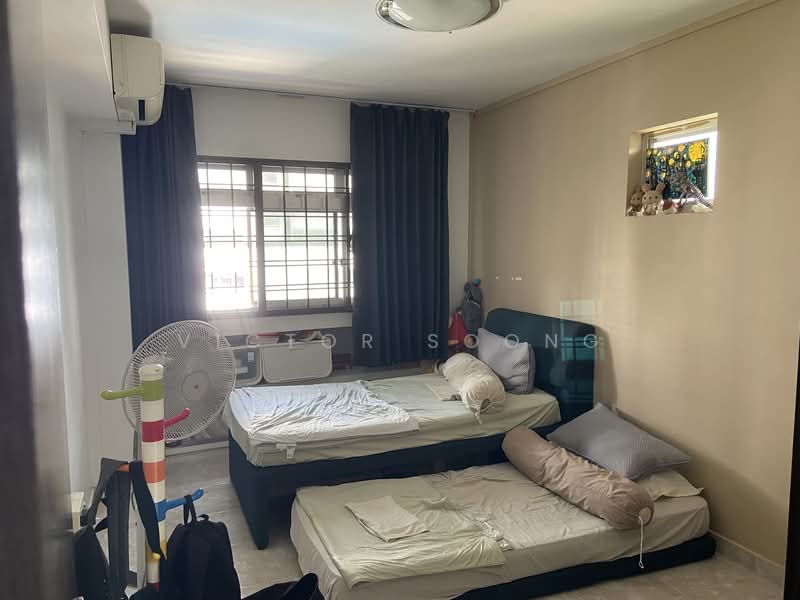 486A Tampines Avenue 9 HDB Flat For Sale at S$ 780,000 | PropertyGuru Singapore - Bedroom