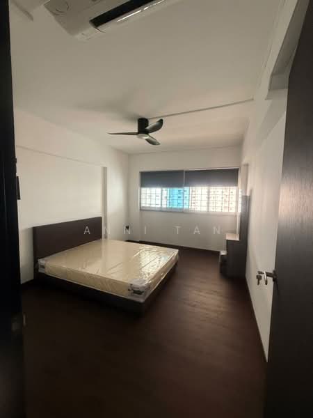 265 Tampines Street 21, 265 Tampines Street 21, Room Rental, 90 sqft, HDB Flat For Rent, by Anni Tan, 500065629 - Bedroom - PropertyGuru.com.sg