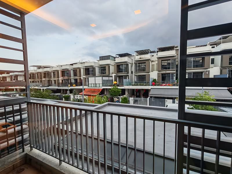 Luxus Hills Terraced House For Sale at S$ 4,888,000 | PropertyGuru Singapore