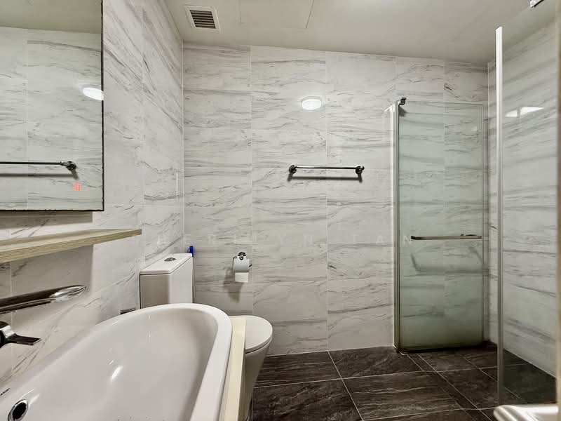 The Alps Residences, Tampines Avenue 10, 2 Bedrooms, 689 sqft, Condominium For Rent, by Sherilyn Tan, 500065687 - Bathroom - PropertyGuru.com.sg