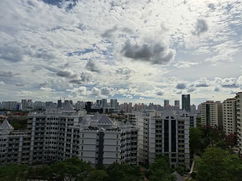 The Scala @ Lorong Chuan Condominium For Sale at S$ 1,860,000 | PropertyGuru Singapore - Exterior