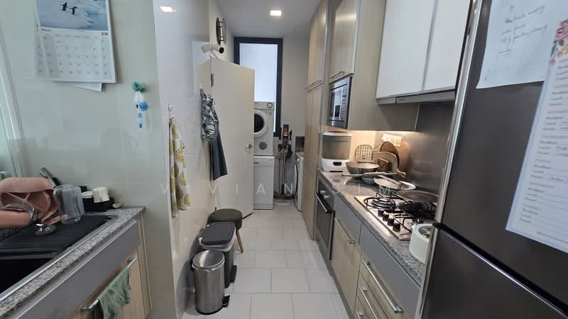 Rivergate, 99 Robertson Quay, 2 Bedrooms, 1,044 sqft, Condominium For Rent, by Vivian Sim, 500065698 - PropertyGuru.com.sg