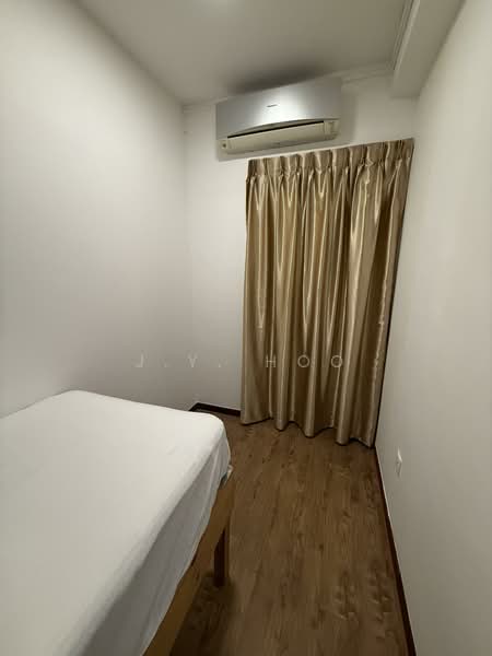 Mackenzie 88, 88 Mackenzie Road, Room Rental, 199 sqft, Apartment For Rent, by J.Y. Hoo, 500065707 - Bedroom - PropertyGuru.com.sg