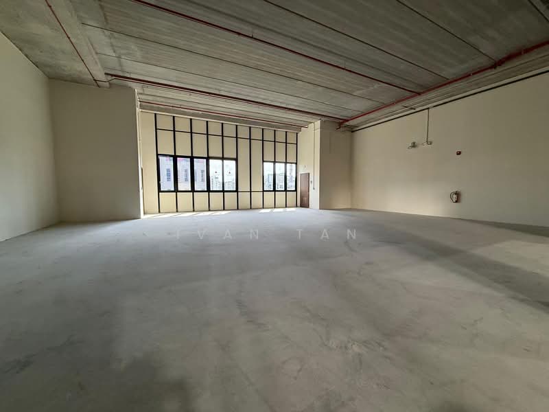 Stellar @ Tampines, 12 Tampines North Drive 4, 830 sqft, Factory / Workshop (B2) For Rent, by Ivan Tan, 500065718 - Interior - CommercialGuru.com.sg