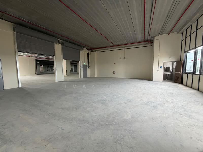 Stellar @ Tampines, 12 Tampines North Drive 4, 830 sqft, Factory / Workshop (B2) For Rent, by Ivan Tan, 500065718 - Interior - CommercialGuru.com.sg