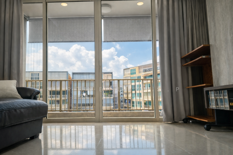 Watercolours, 25 Pasir Ris Link, 3 Bedrooms, 969 sqft, Executive Condominium For Rent, by Serene Lim S.P, 500065730 - Balcony - PropertyGuru.com.sg