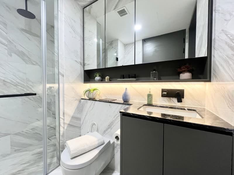 The Landmark, 173 Chin Swee Road, 1 Bedroom, 495 sqft, Condominium For Rent, by Lawrence Poh, 500065733 - Bathroom - PropertyGuru.com.sg