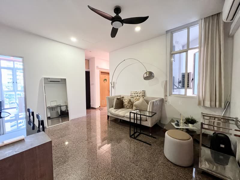 Harvest Mansions, 550 Havelock Road, Room Rental, 97 sqft, Apartment For Rent, by Elizabeth Mok, 500065735 - Living Room - PropertyGuru.com.sg