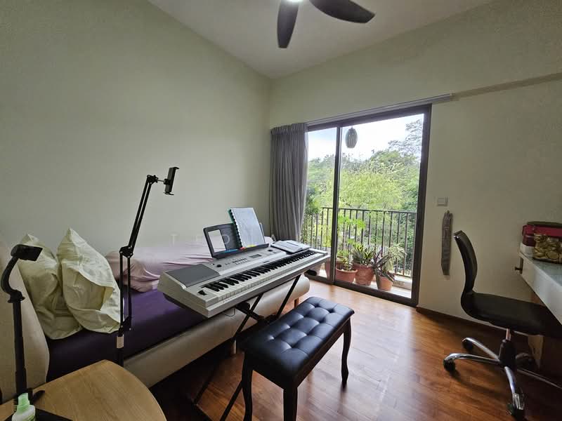 Meadows @ Peirce Condominium For Sale at S$ 3,350,000 | PropertyGuru Singapore - Bedroom