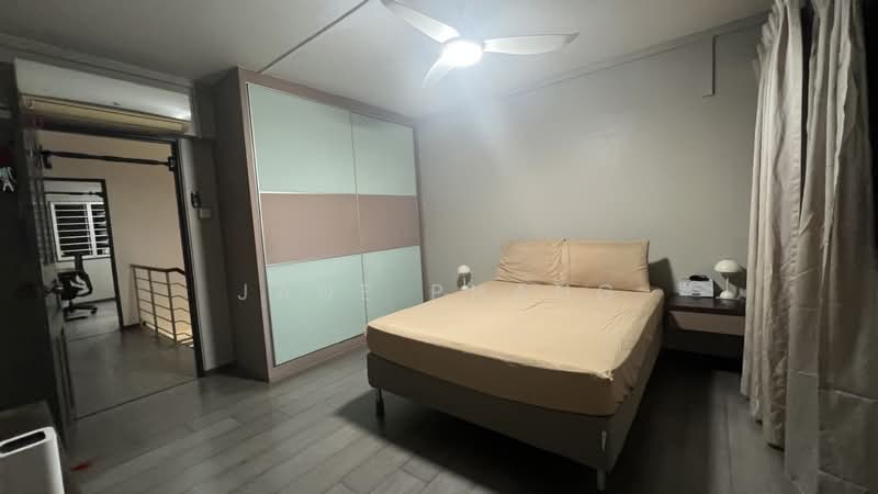 906 Jurong West Street 91 HDB Flat For Sale at S$ 728,888 | PropertyGuru Singapore - Bedroom