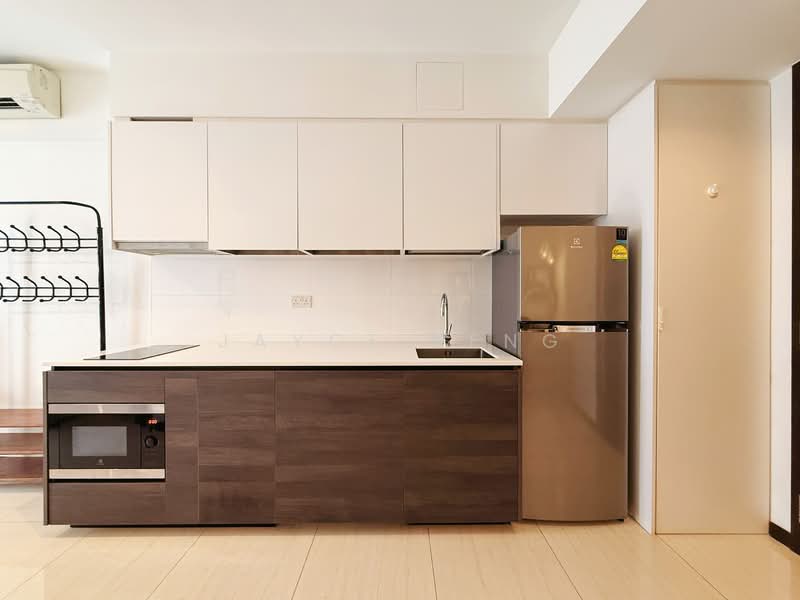 Sims Urban Oasis Condominium For Sale at S$ 1,240,000 | PropertyGuru Singapore - Kitchen